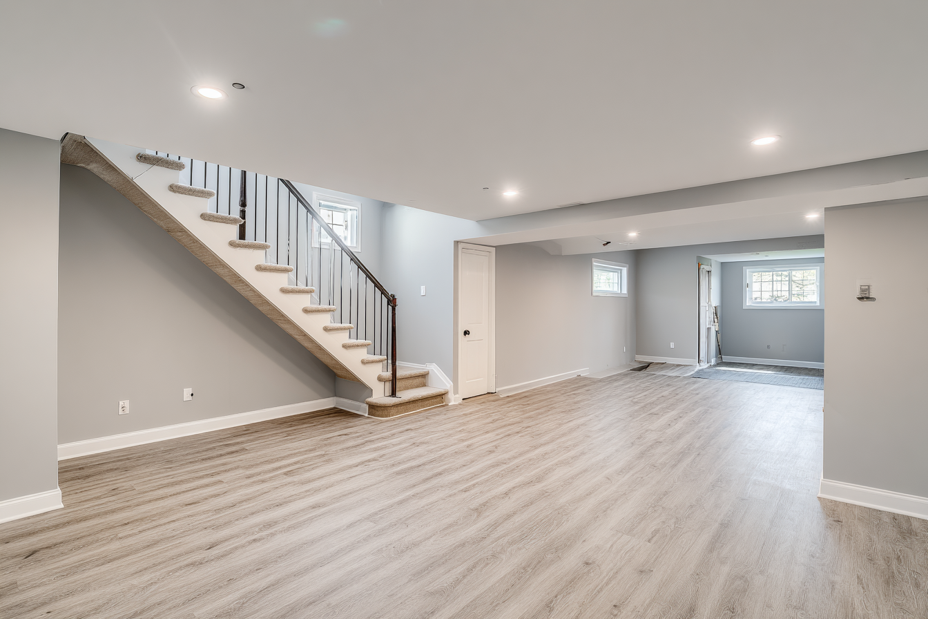 Basement finishing cost guide for Detroit homeowners